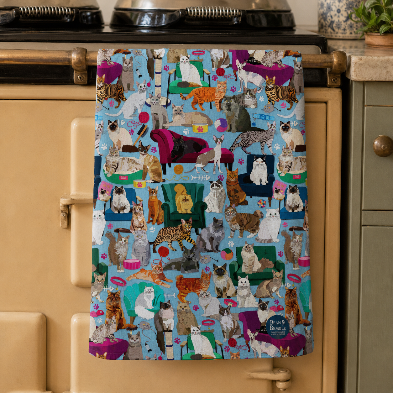 WHISKERS - Pawfect Presents for Cat Lovers